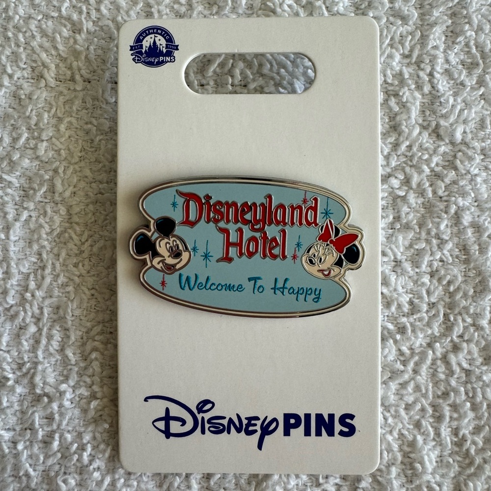 Disney Disneyland Hotel Mickey and Minnie Mouse Pin